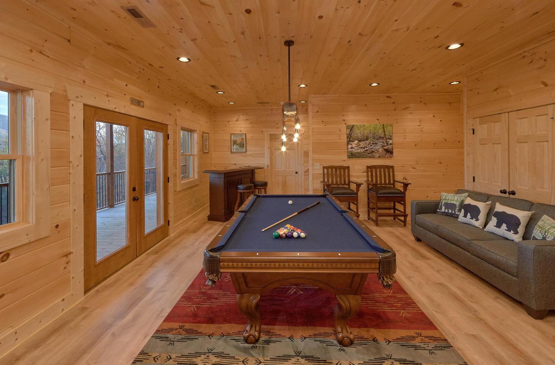Misty Mountain Adventure Lodge Гетлинбург Екстериор снимка