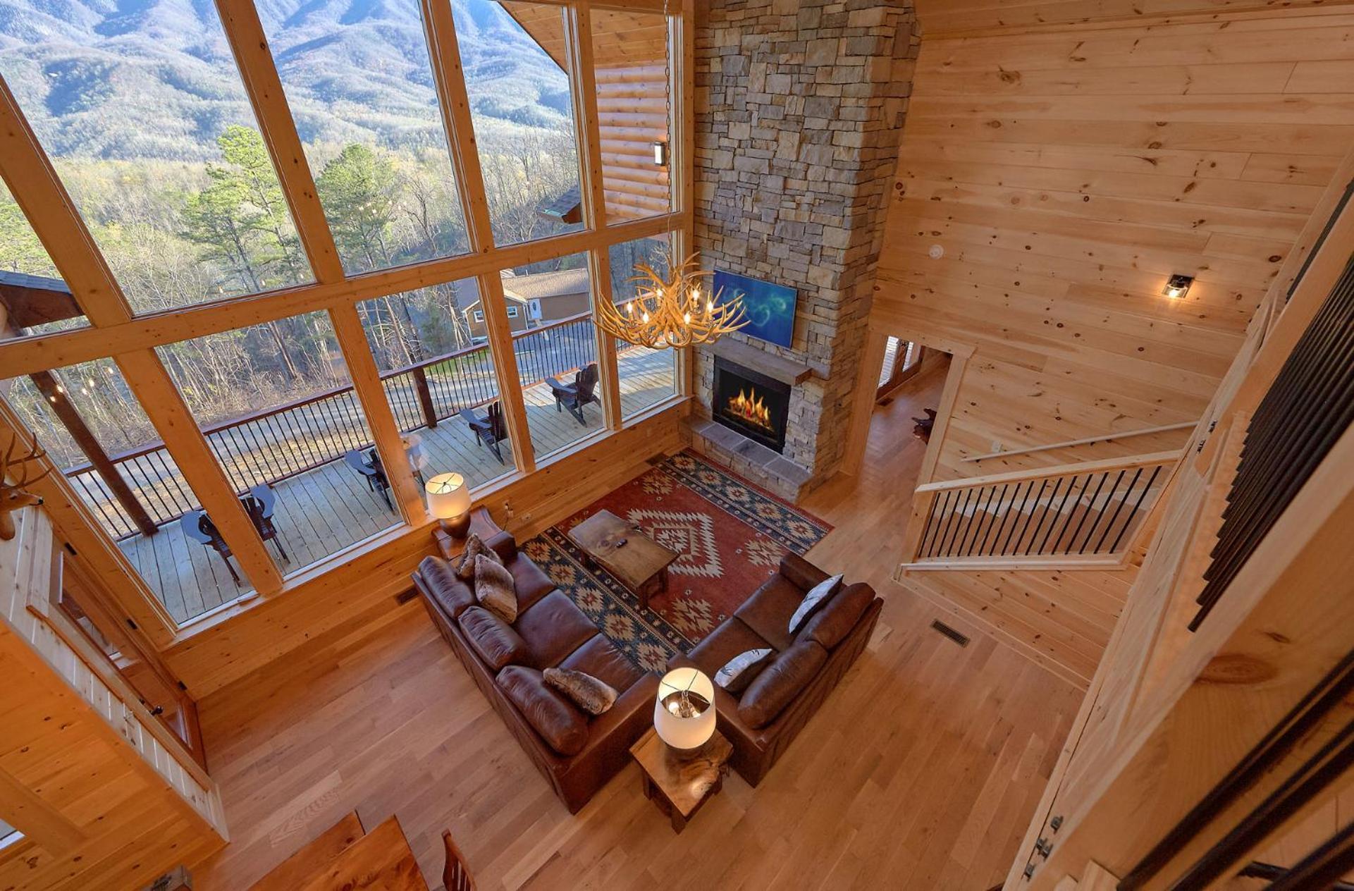 Misty Mountain Adventure Lodge Гетлинбург Екстериор снимка